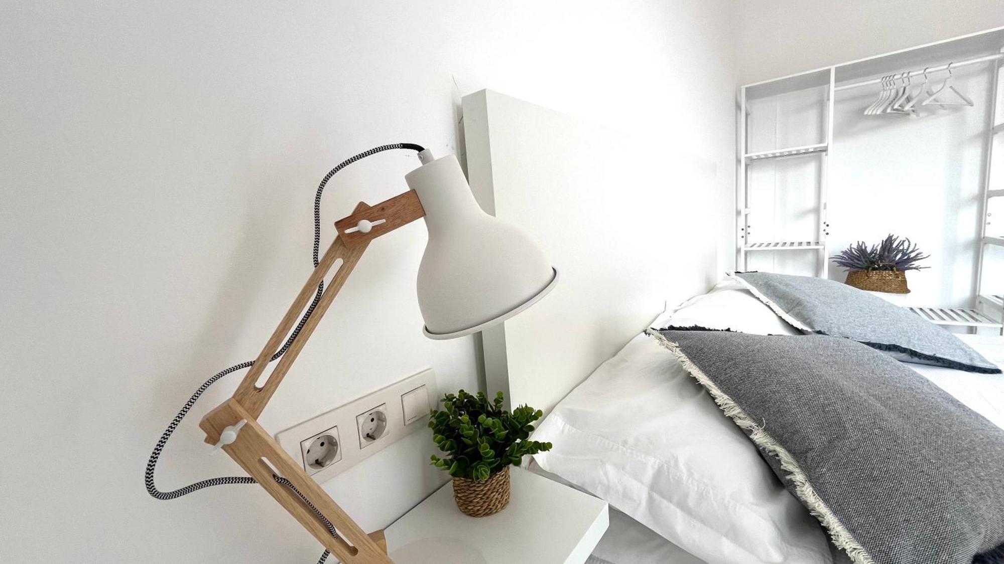 Apartamento Con Terraza By Prestigi Тераса Екстериор снимка